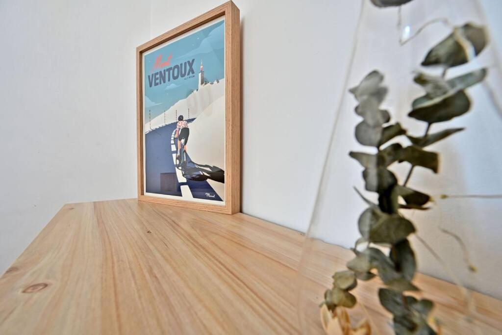 Au Coeur Des Platanes - Parking Gratuit Sous-Terrain - Clim - Balcon Apartment Avignon Ngoại thất bức ảnh